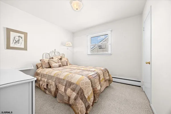 $975,000 | 409 North Clermont Avenue, Margate City, NJ 08402