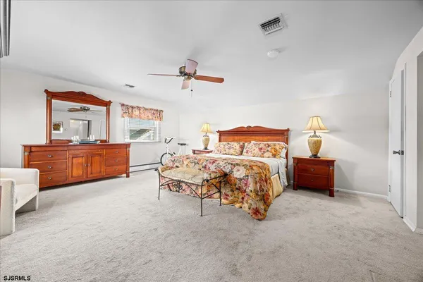 $975,000 | 409 North Clermont Avenue, Margate City, NJ 08402