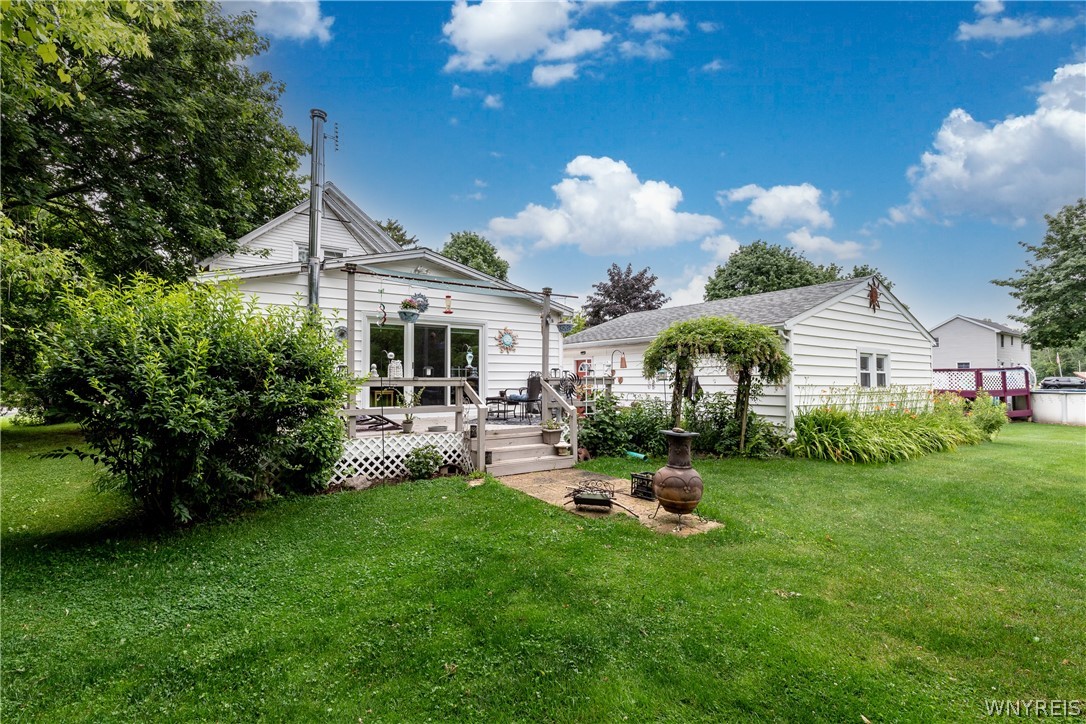2682 New Road Porter, NY 14131 - Photo 6 of 50