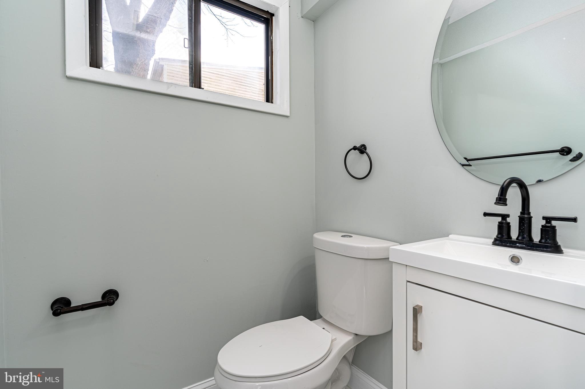 509 Denham Road Rockville, MD 20851 - Photo 25 of 47