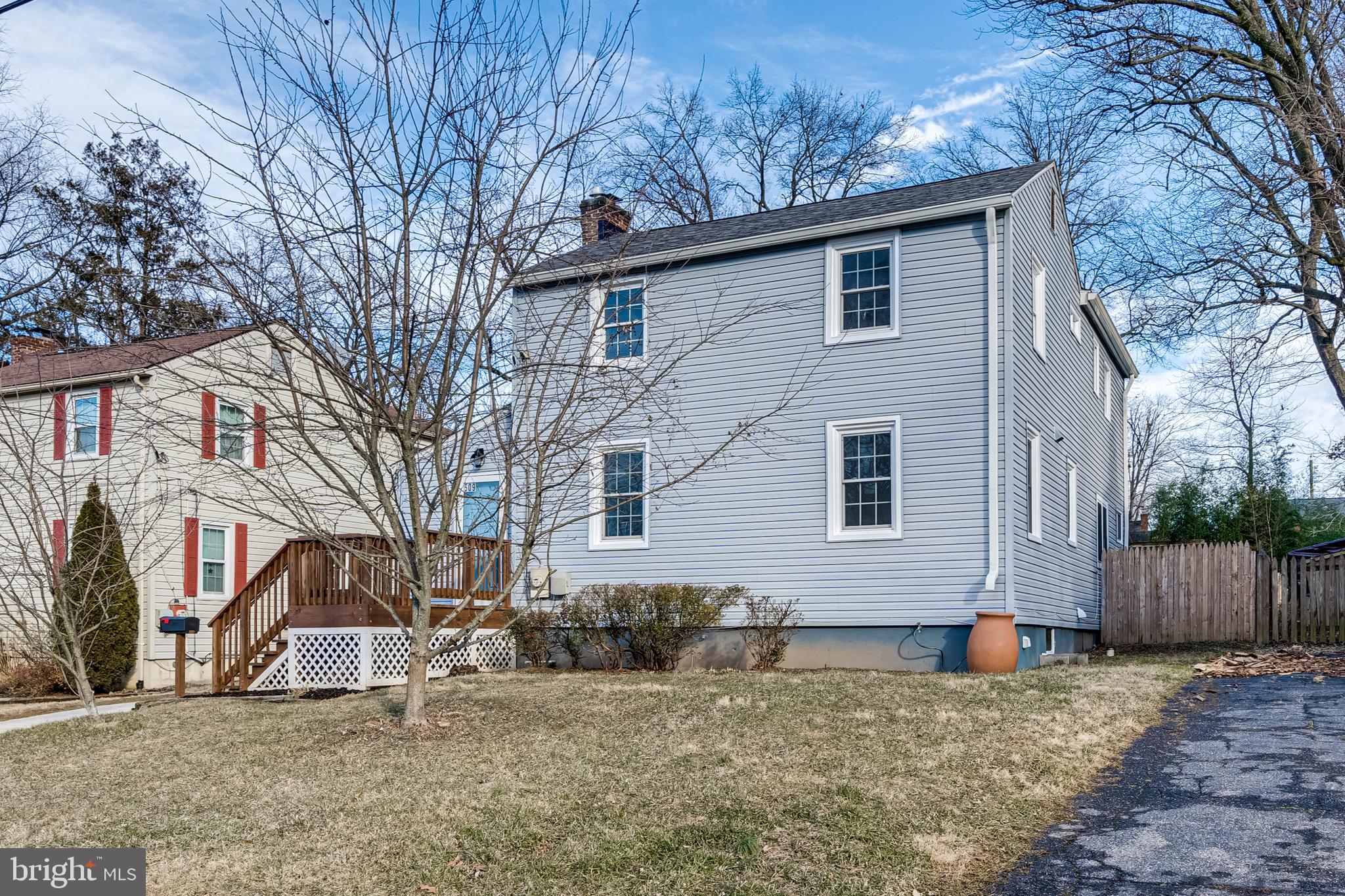 509 Denham Road Rockville, MD 20851 - Photo 4 of 47