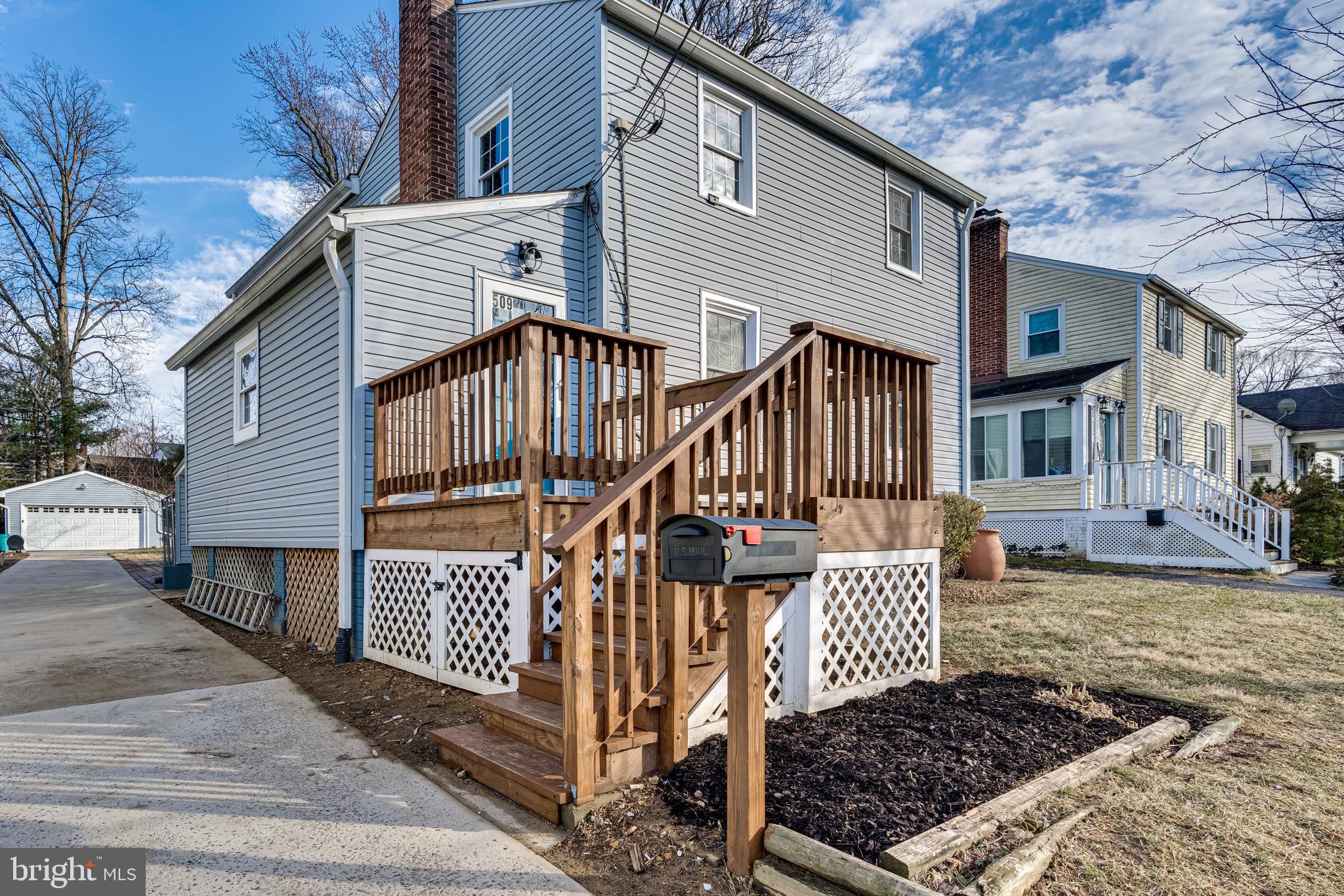 509 Denham Road Rockville, MD 20851 - Photo 5 of 47