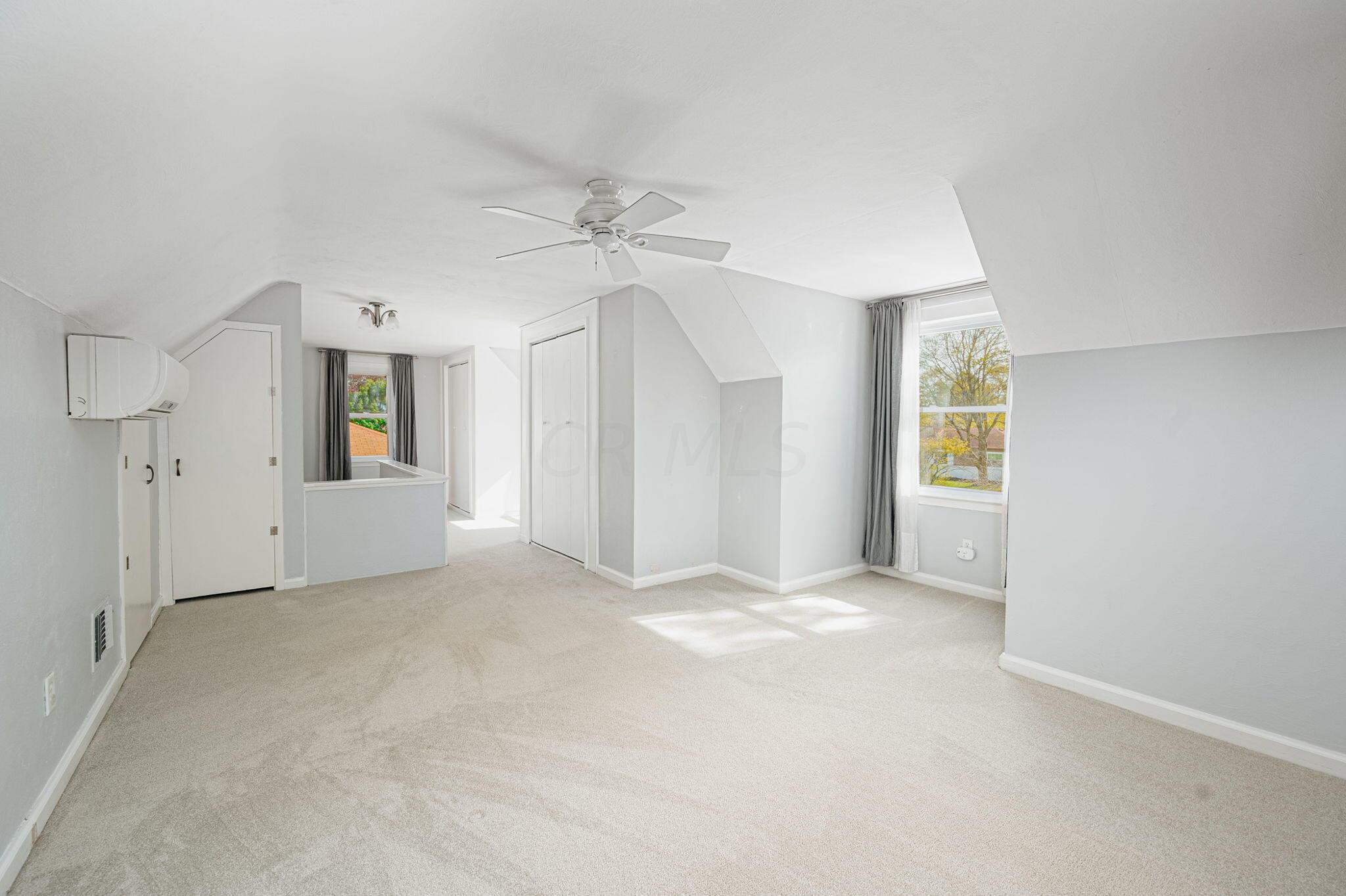 3259 Kenyon Road Columbus, OH 43221 - Photo 20 of 37 21-web-or-mls-3259 Kenyon Dr 021