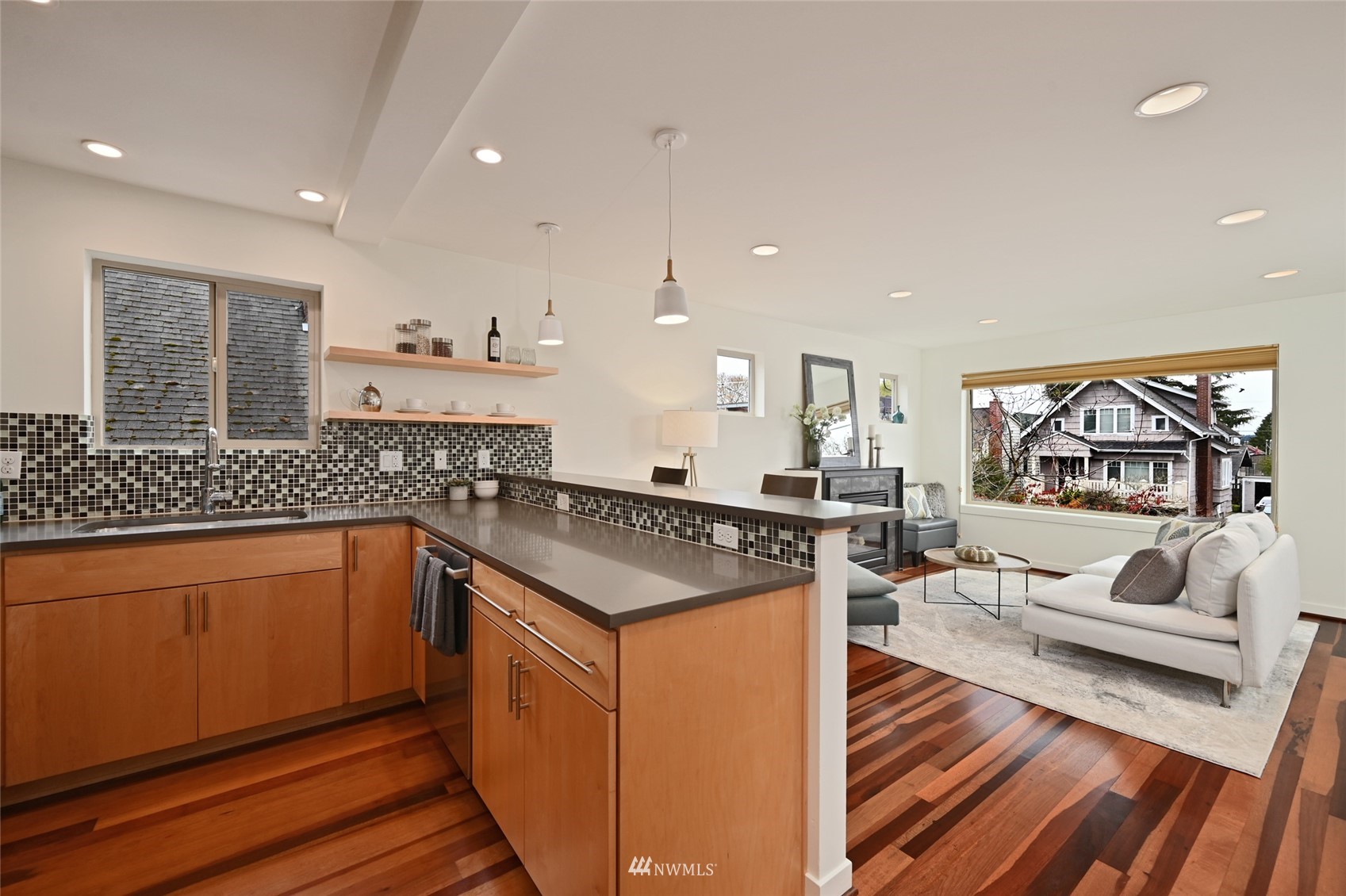 151 North 78th Street Seattle, WA 98103 - Photo 9 of 32 Gallery Image 9