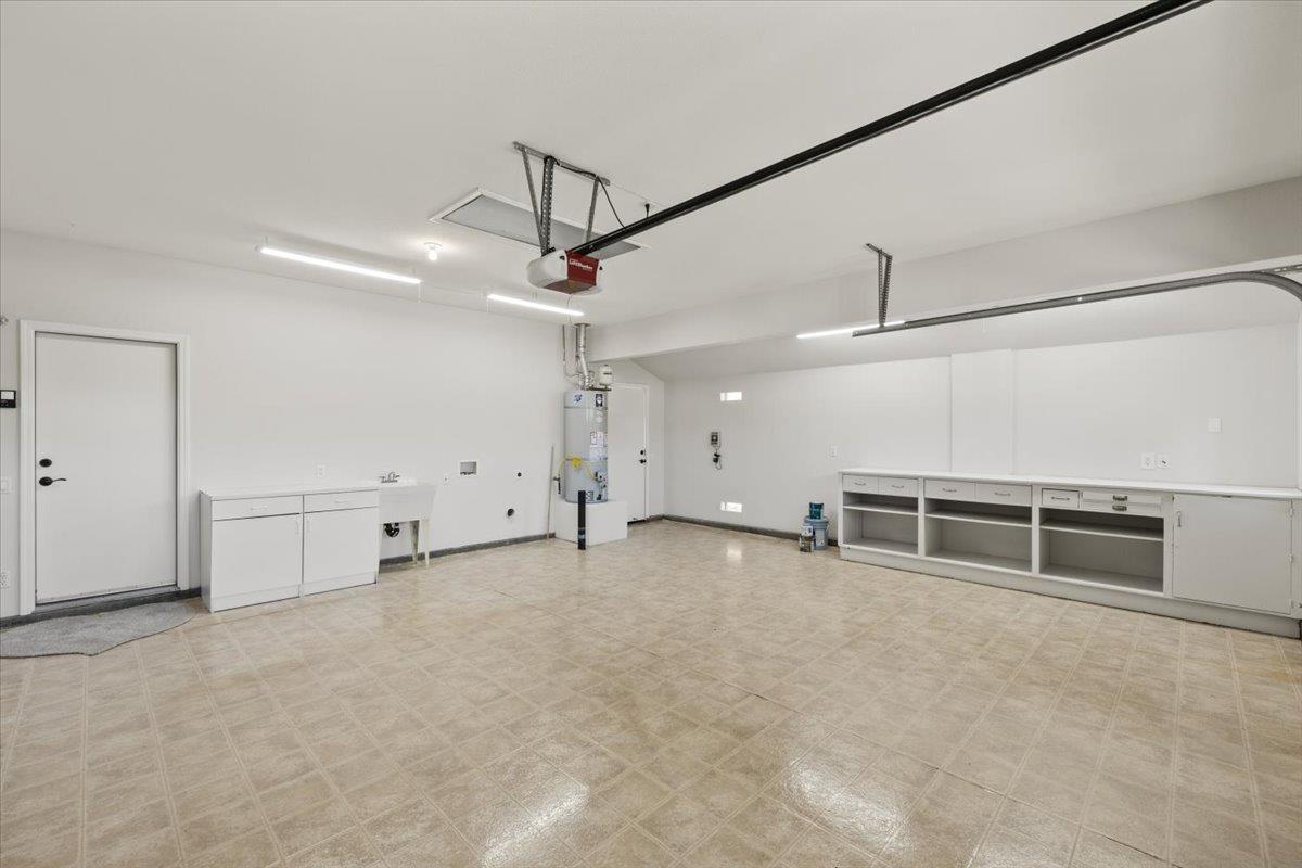 851 Rocky Ridge Lane Lincoln, CA 95648 - Photo 25 of 31 an empty room with windows and ceiling fan