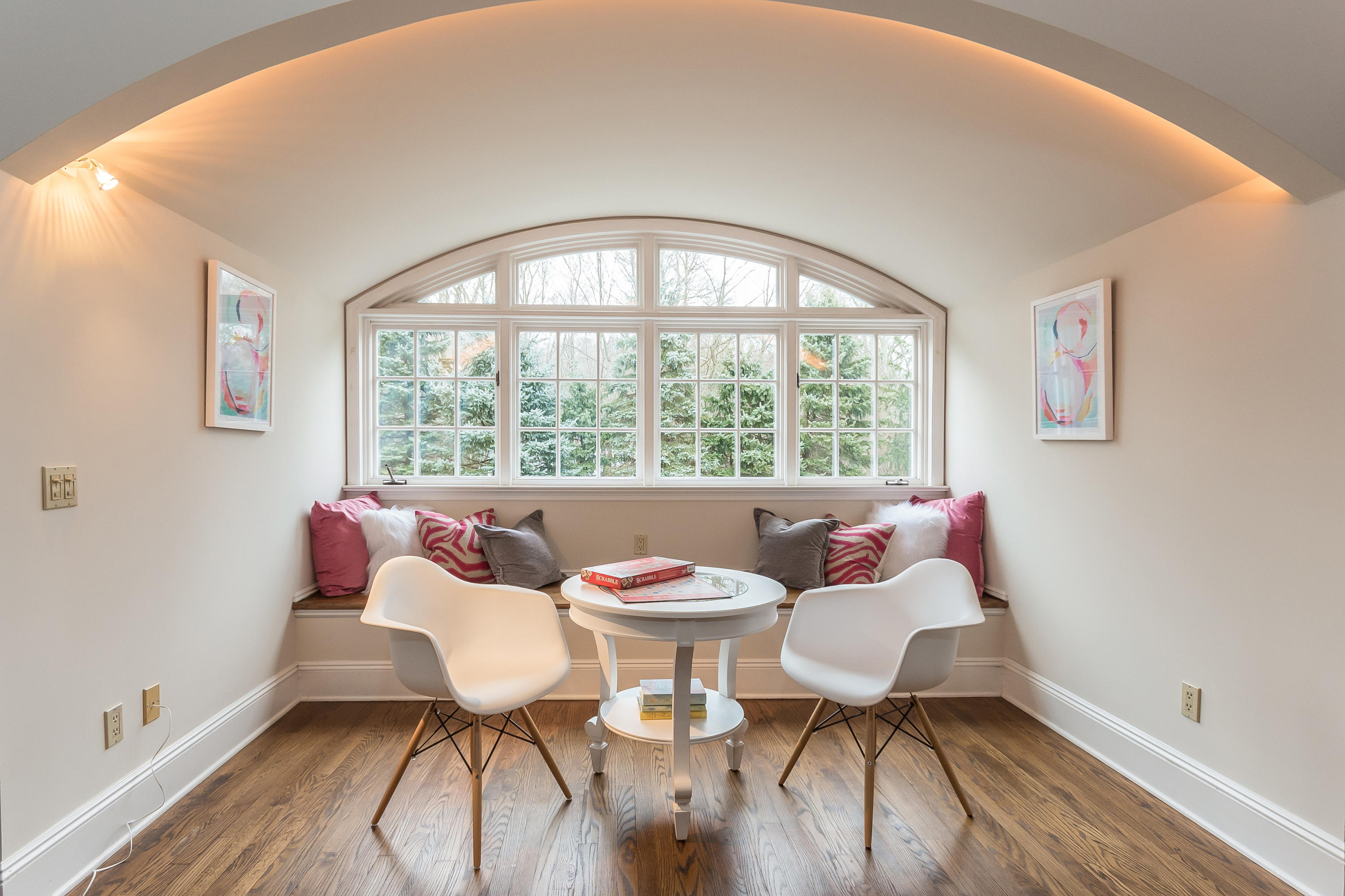 459 Middlesex Road Darien, CT 06820 - Photo 38 of 53 a dining room with furniture and wooden floor