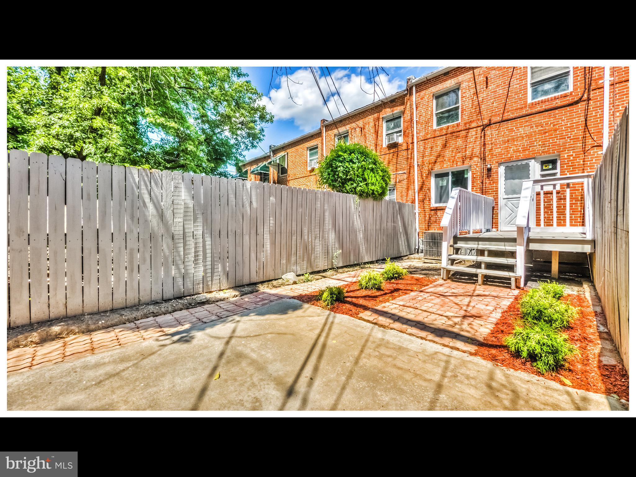 1120 Wedgewood Road Baltimore, MD 21229 - Photo 35 of 37 Gallery Image 35