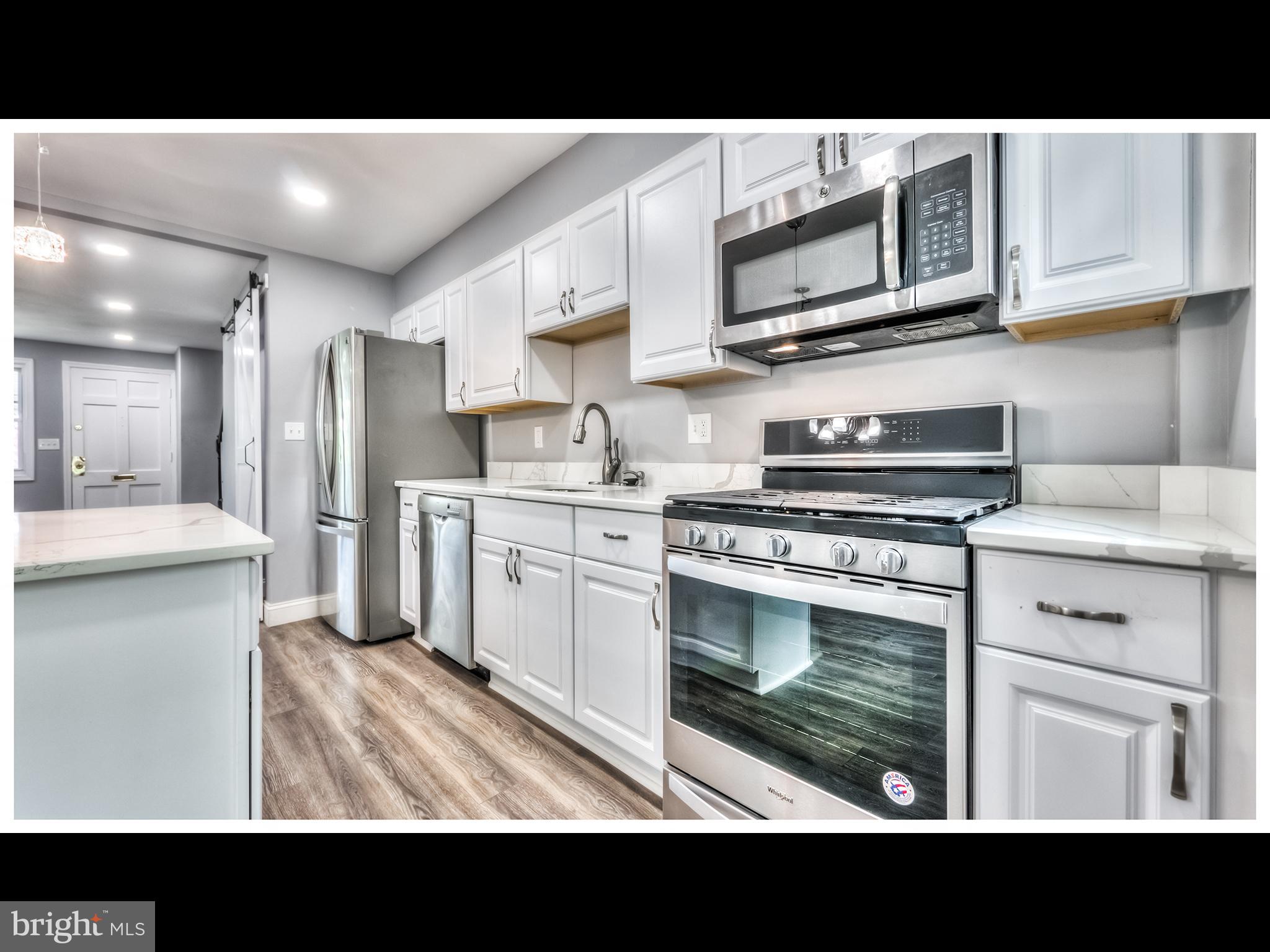 1120 Wedgewood Road Baltimore, MD 21229 - Photo 4 of 37 Gallery Image 4