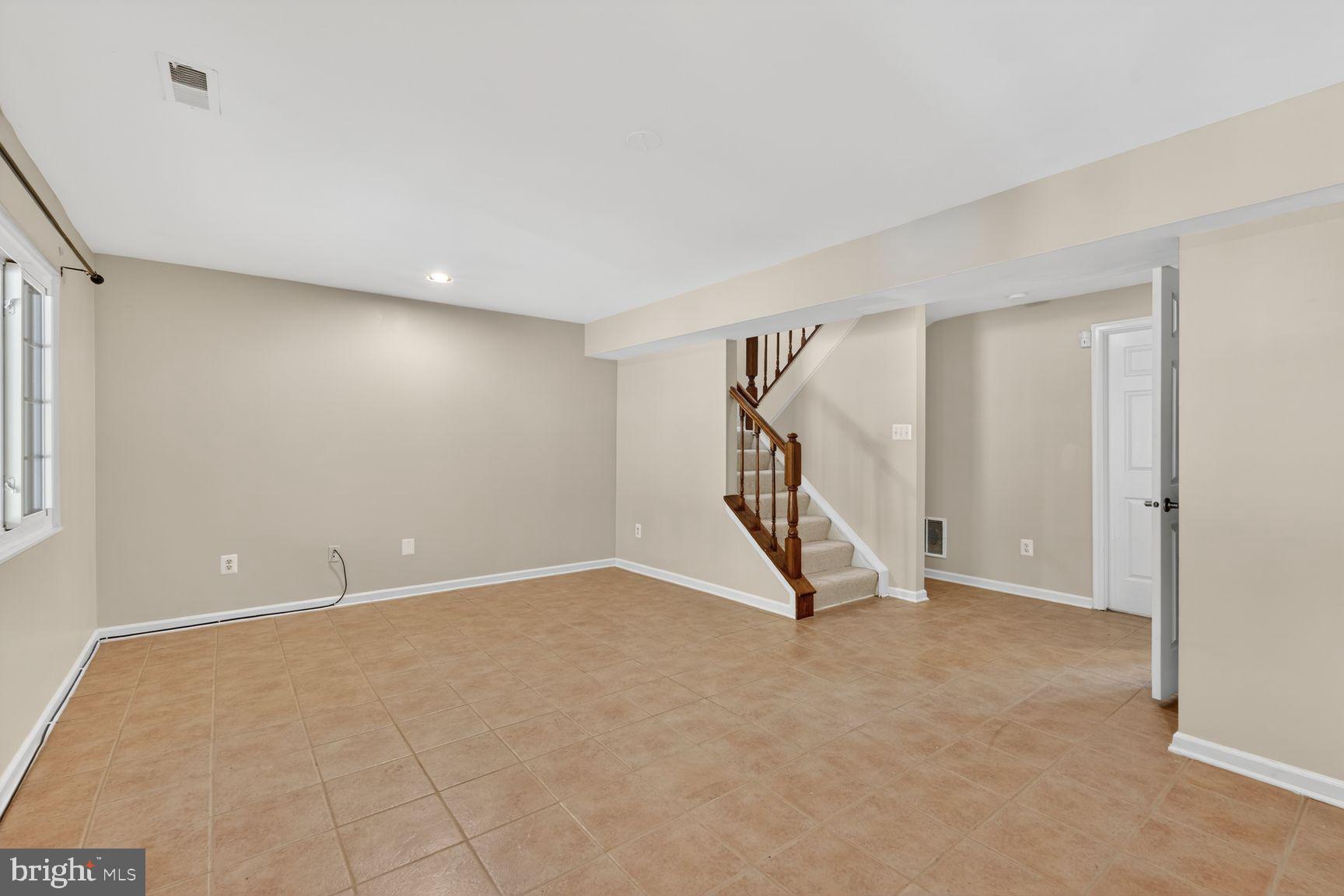 7590 Aspenpark Road Lorton, VA 22079 - Photo 23 of 30