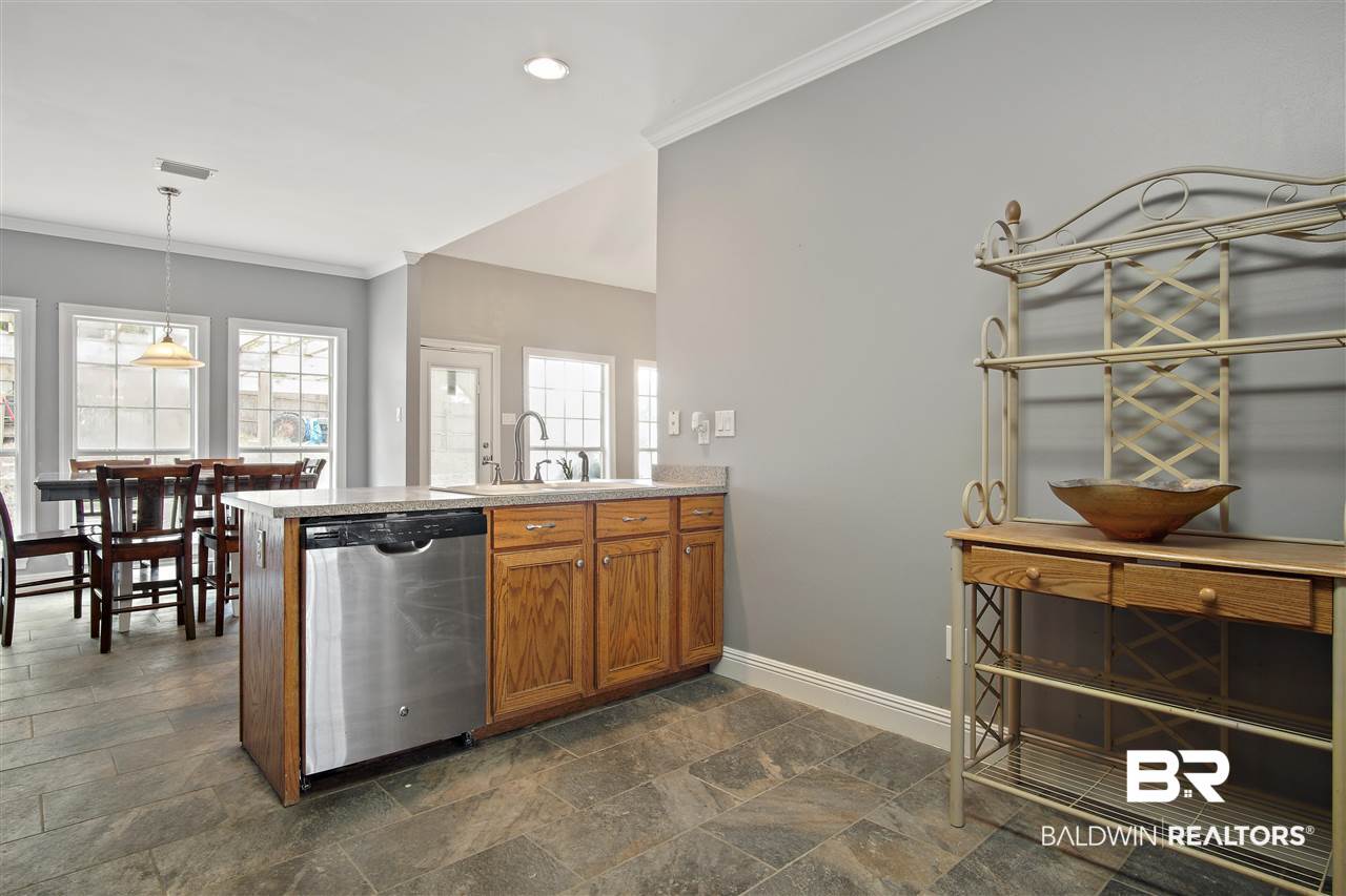 8360 Weatherford Court Daphne, AL 36527 - Photo 13 of 47