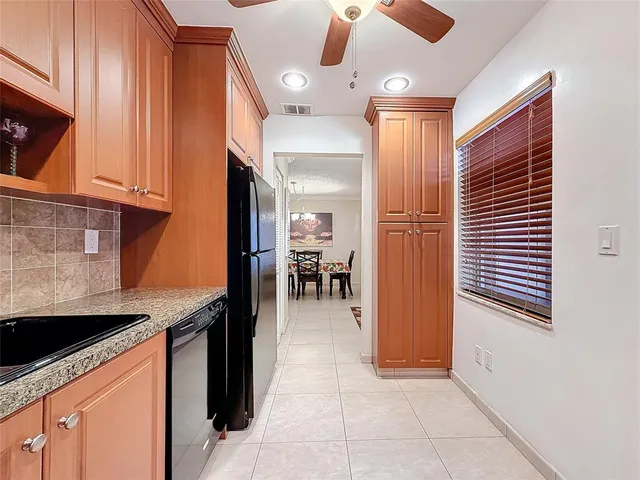 $169,000 | 4270 Northwest 40th Street, Unit 208, Lauderdale Lakes, FL 33319