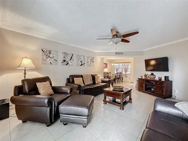 $169,000 | 4270 Northwest 40th Street, Unit 208, Lauderdale Lakes, FL 33319