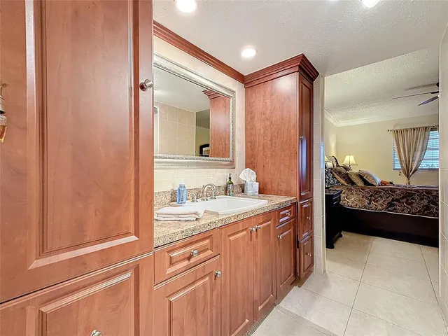 $169,000 | 4270 Northwest 40th Street, Unit 208, Lauderdale Lakes, FL 33319