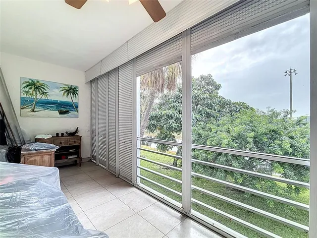 $169,000 | 4270 Northwest 40th Street, Unit 208, Lauderdale Lakes, FL 33319