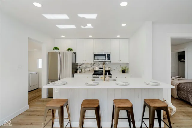 $274,990 | 4840 Hillside Avenue, Indianapolis, IN 46205