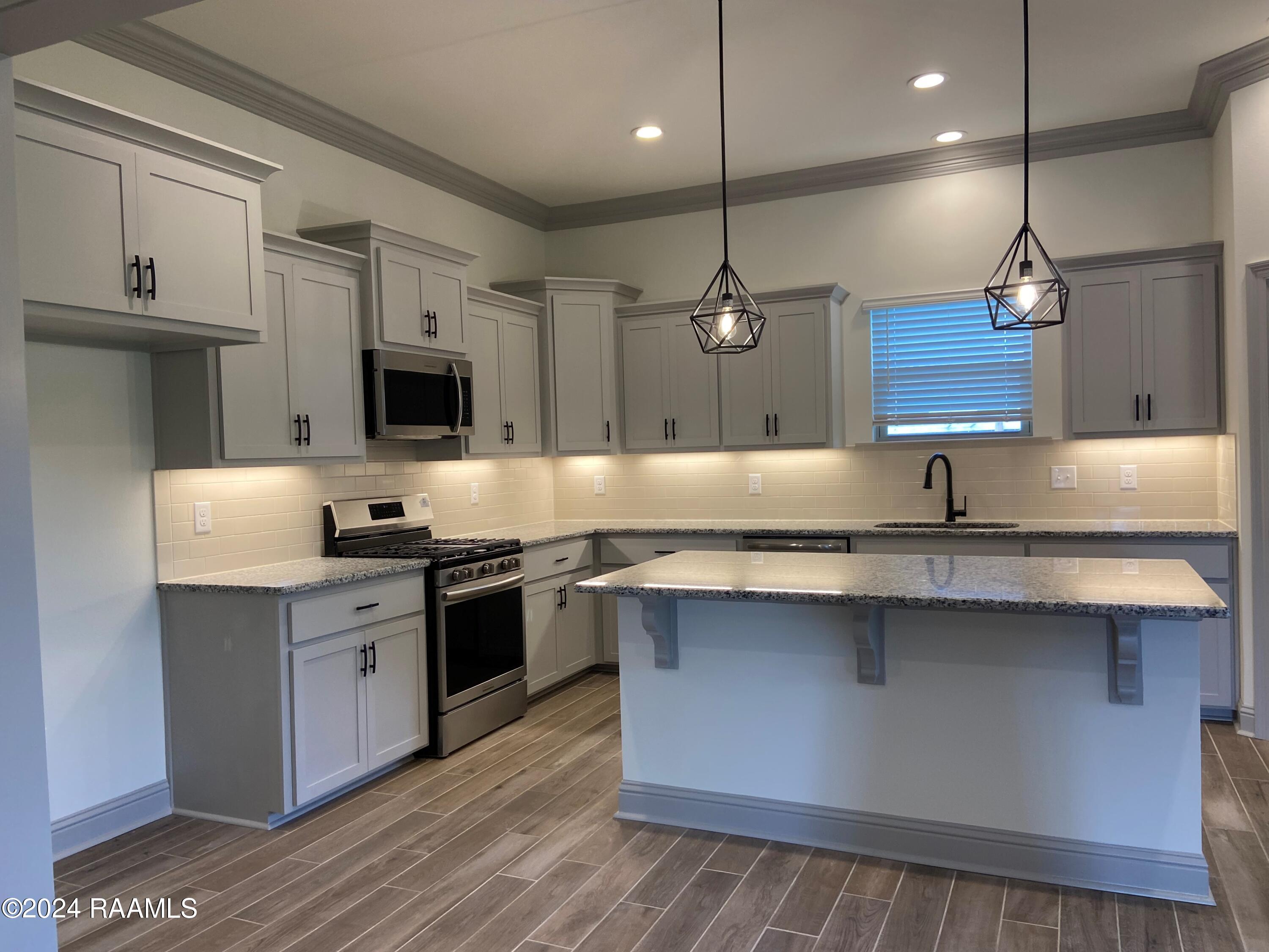 203 Grimmon Road Youngsville, LA 70592 - Photo 4 of 9
