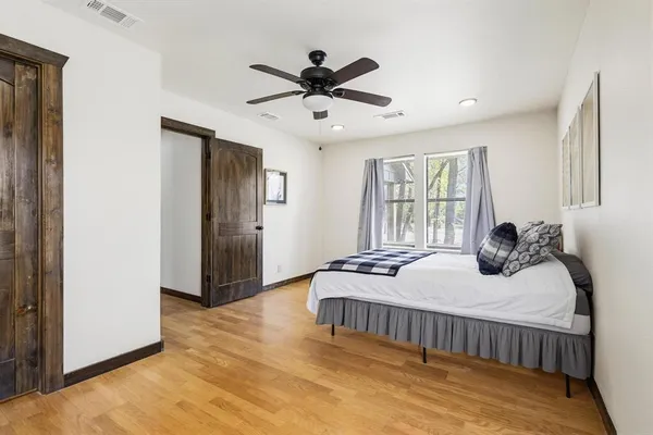 $649,900 | 181 Jennettes Road, Denison, TX 75020