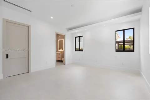 $2,736,000 | 6221 Southwest 60th Street, South Miami, FL 33143