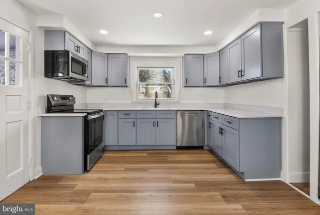 $2,200 | 26 Wilmer Street, Unit A, Glassboro, NJ 08028