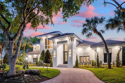 $10,295,000 | 190 North Compass Drive, Fort Lauderdale, FL 33308