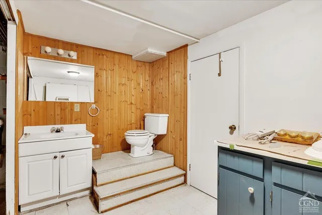 $475,000 | 23 Leggett Road, Ghent, NY 12075