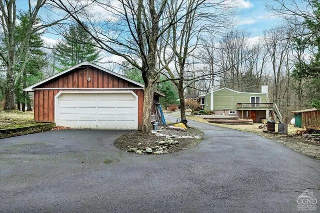 $475,000 | 23 Leggett Road, Ghent, NY 12075