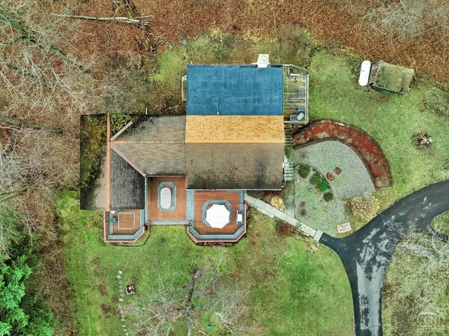 $475,000 | 23 Leggett Road, Ghent, NY 12075