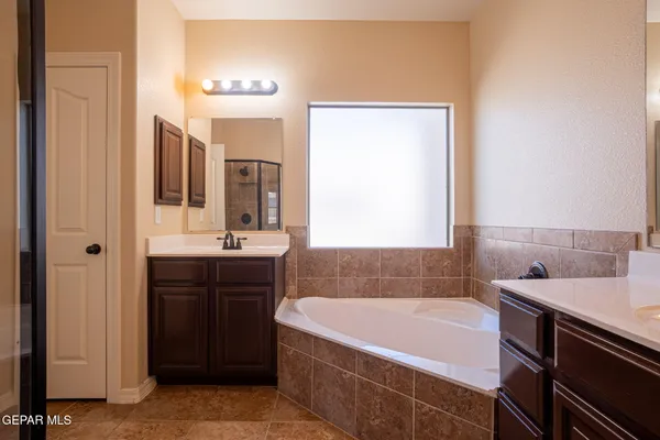 $340,000 | 3049 Lookout Point Drive, El Paso, TX 79938