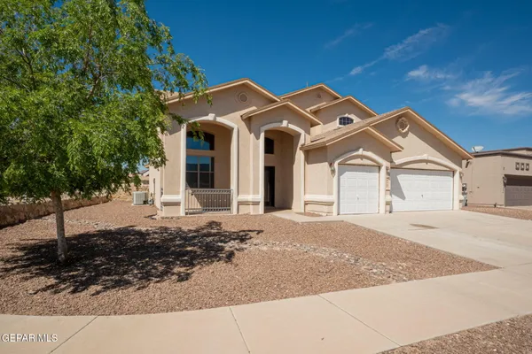 $340,000 | 3049 Lookout Point Drive, El Paso, TX 79938