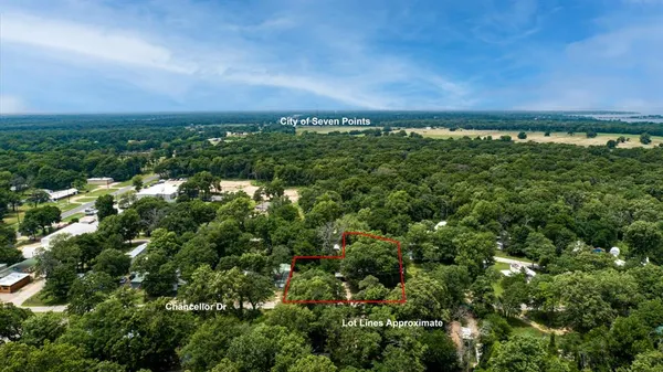 $90,000 | 1023 Chancellor Drive, Tool, TX 75143