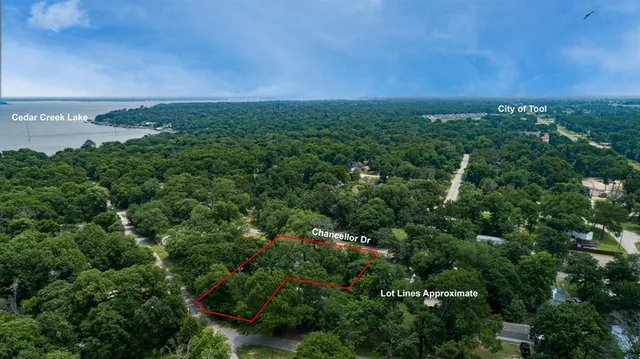 $100,000 | 1023 Chancellor Drive, Tool, TX 75143