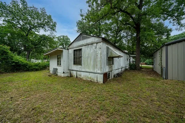 $90,000 | 1023 Chancellor Drive, Tool, TX 75143