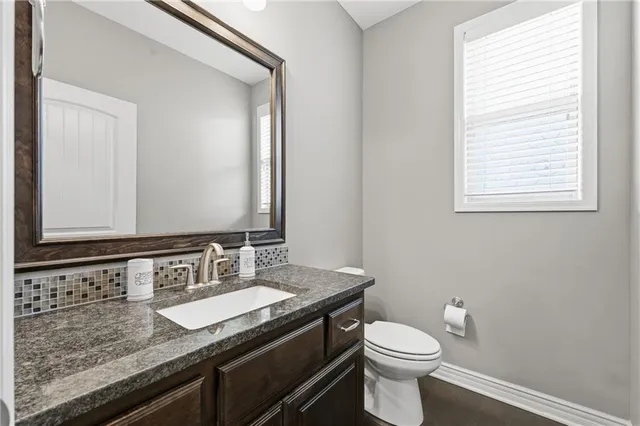 $635,000 | 2410 Northeast 111th Terrace, Kansas City, MO 64155