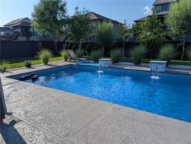 $675,000 | 2410 Northeast 111th Terrace, Kansas City, MO 64155