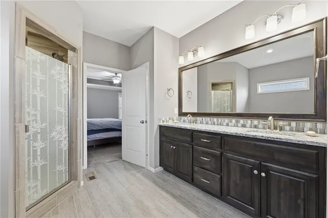 $635,000 | 2410 Northeast 111th Terrace, Kansas City, MO 64155