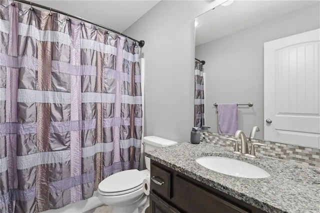 $635,000 | 2410 Northeast 111th Terrace, Kansas City, MO 64155