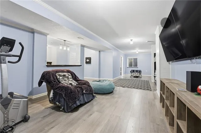 $635,000 | 2410 Northeast 111th Terrace, Kansas City, MO 64155