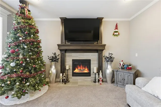 $635,000 | 2410 Northeast 111th Terrace, Kansas City, MO 64155
