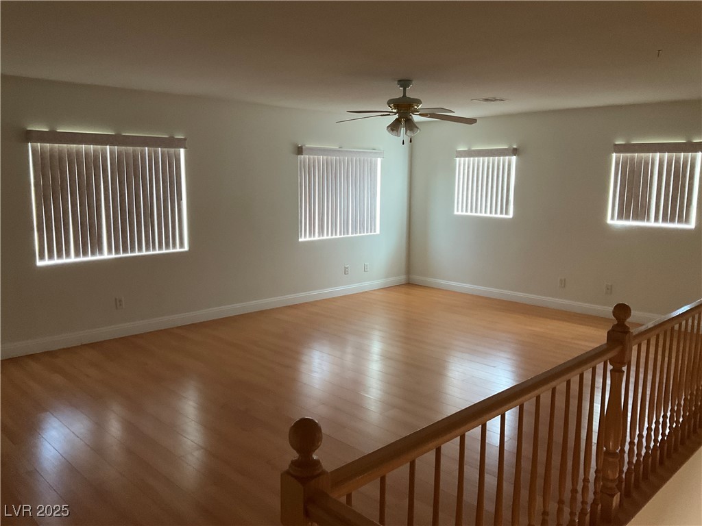 7949 Mosaic Harbor Avenue Las Vegas, NV 89117 - Photo 12 of 32