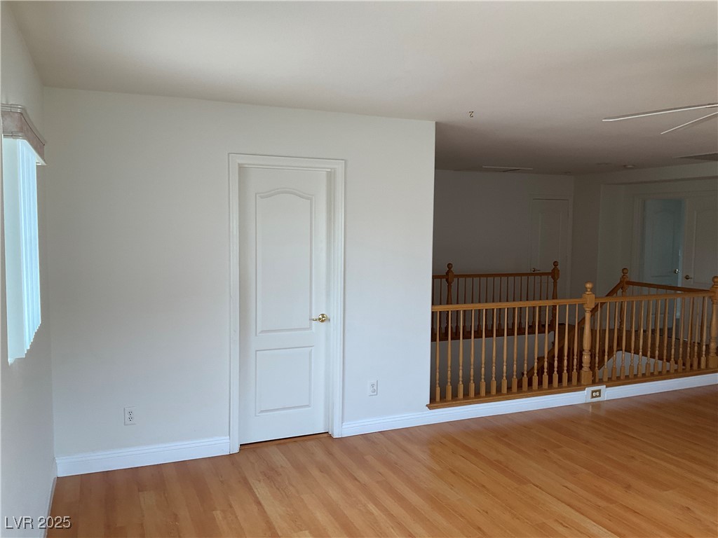 7949 Mosaic Harbor Avenue Las Vegas, NV 89117 - Photo 15 of 32