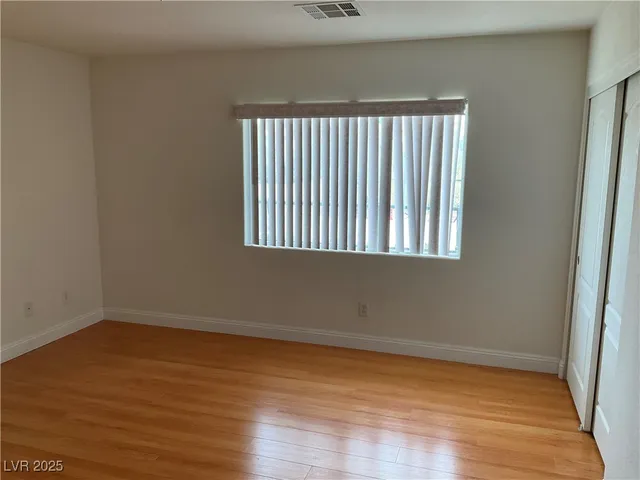 $3,100 | 7949 Mosaic Harbor Avenue, Las Vegas, NV 89117