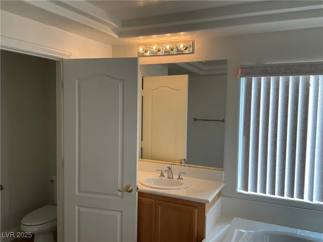 $3,100 | 7949 Mosaic Harbor Avenue, Las Vegas, NV 89117