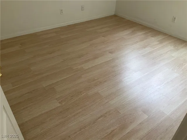 $3,100 | 7949 Mosaic Harbor Avenue, Las Vegas, NV 89117