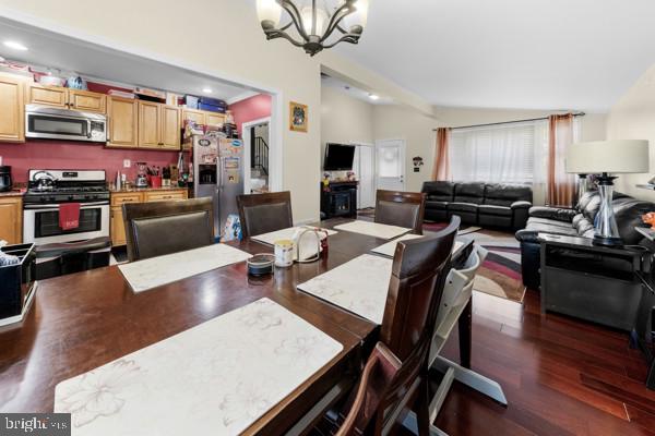 8410 Charlton Road Randallstown, MD 21133 - Photo 6 of 27 Separate Dining, Living and Kitchen