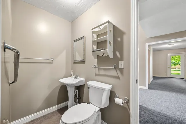 $624,999 | 5783 Highway 46, Batesville, IN 47006