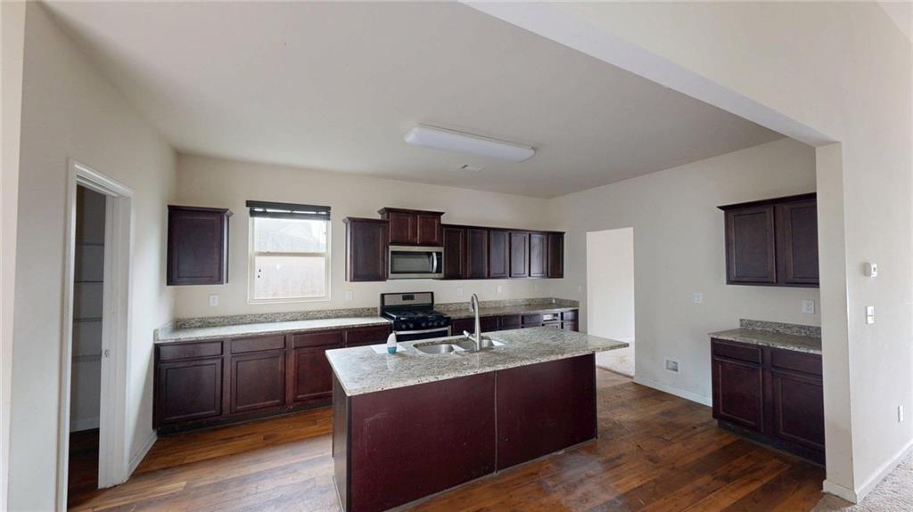 32 Kelso Way Dallas, GA 30132 - Photo 8 of 40