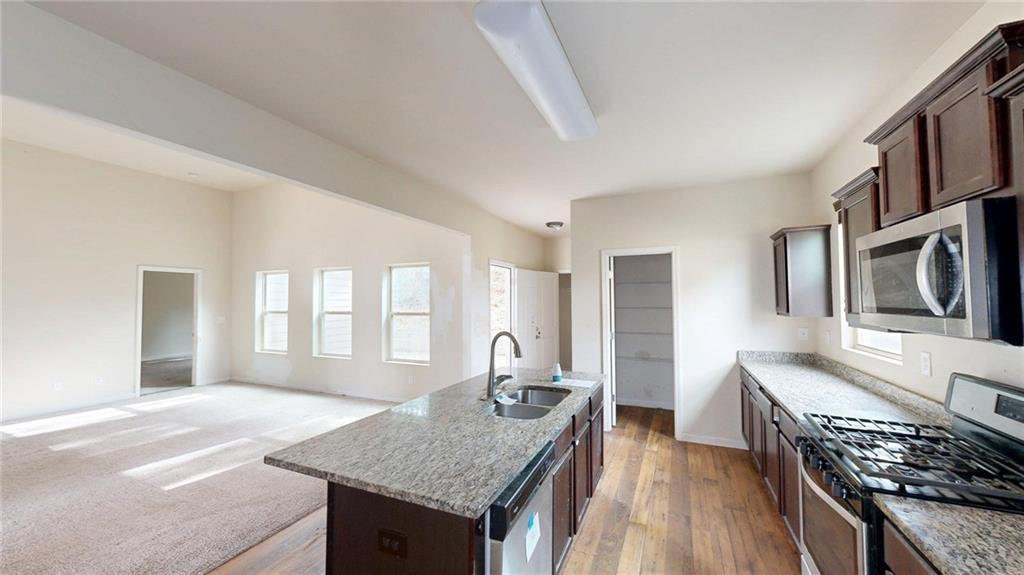 32 Kelso Way Dallas, GA 30132 - Photo 9 of 40