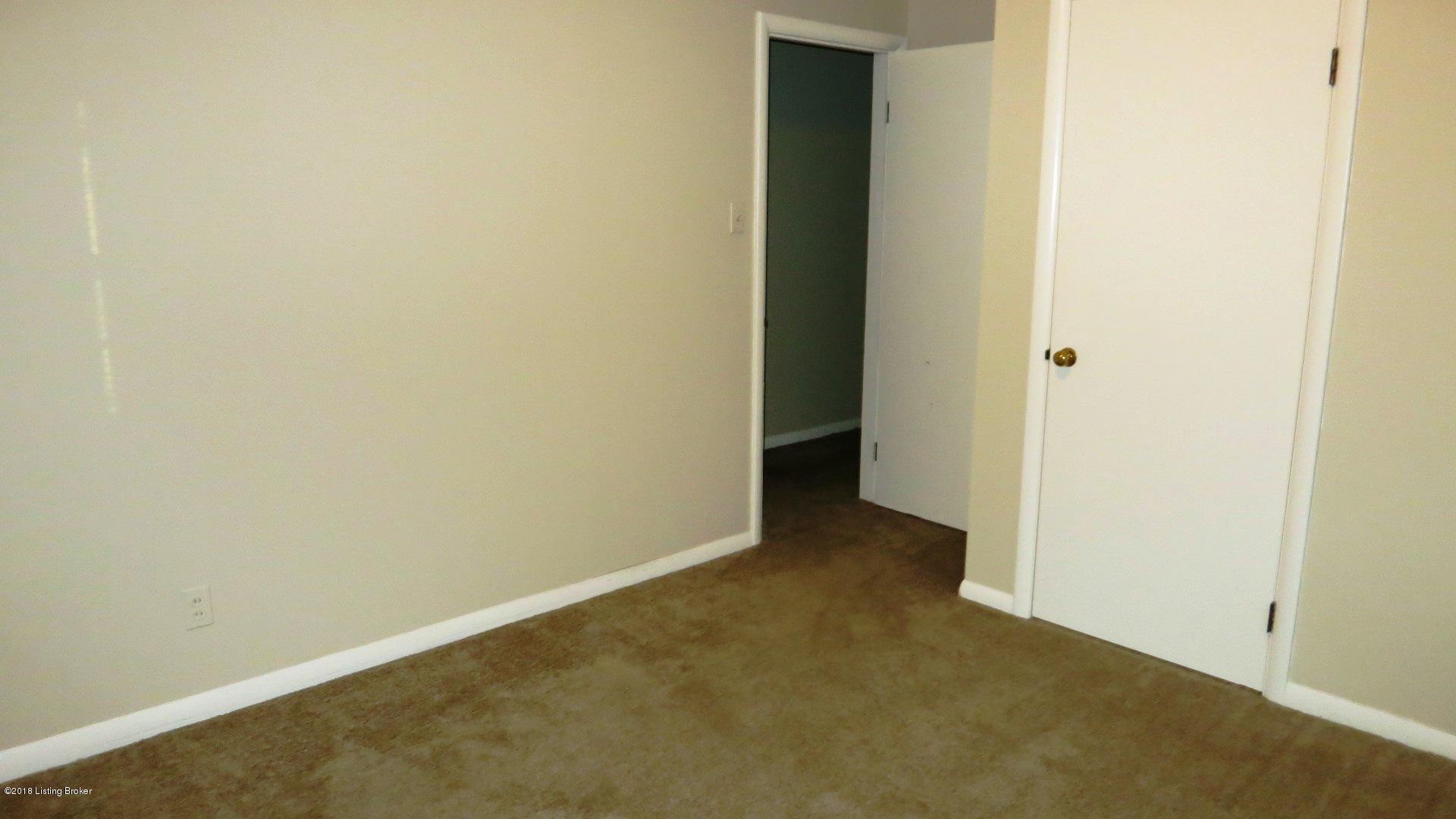 2950 Rio Rita Avenue Louisville, KY 40220 - Photo 15 of 16 Bedroom 2