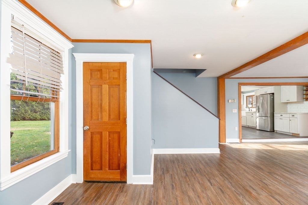 4 Shaw Street Medway, MA 02053 - Photo 25 of 42