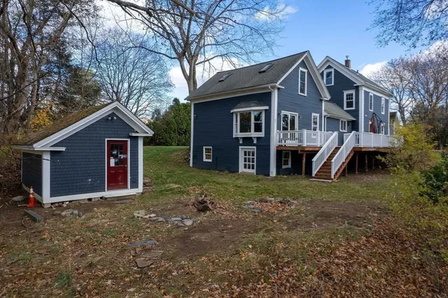 $579,000 | 4 Shaw Street, Medway, MA 02053